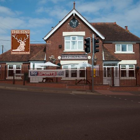 The Stag Hotel Northwood  Bagian luar foto