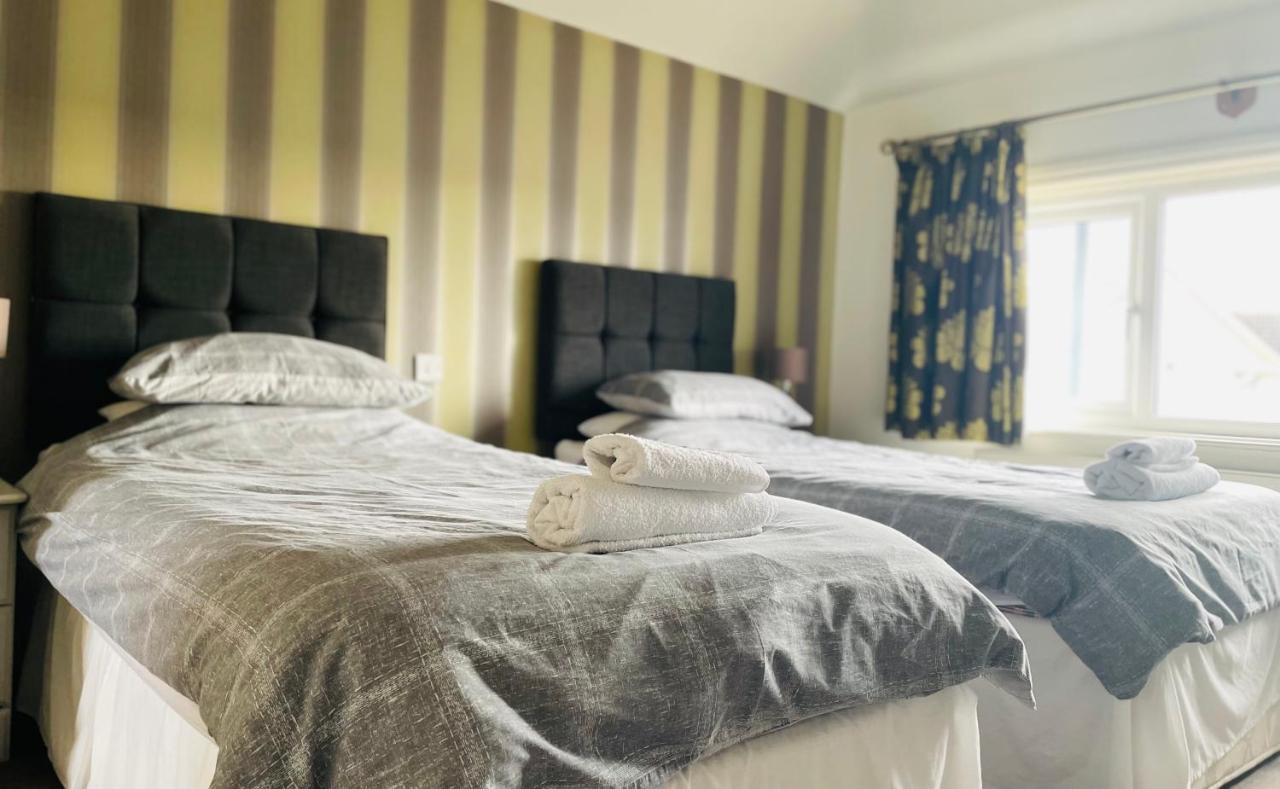 The Stag Hotel Northwood  Bagian luar foto