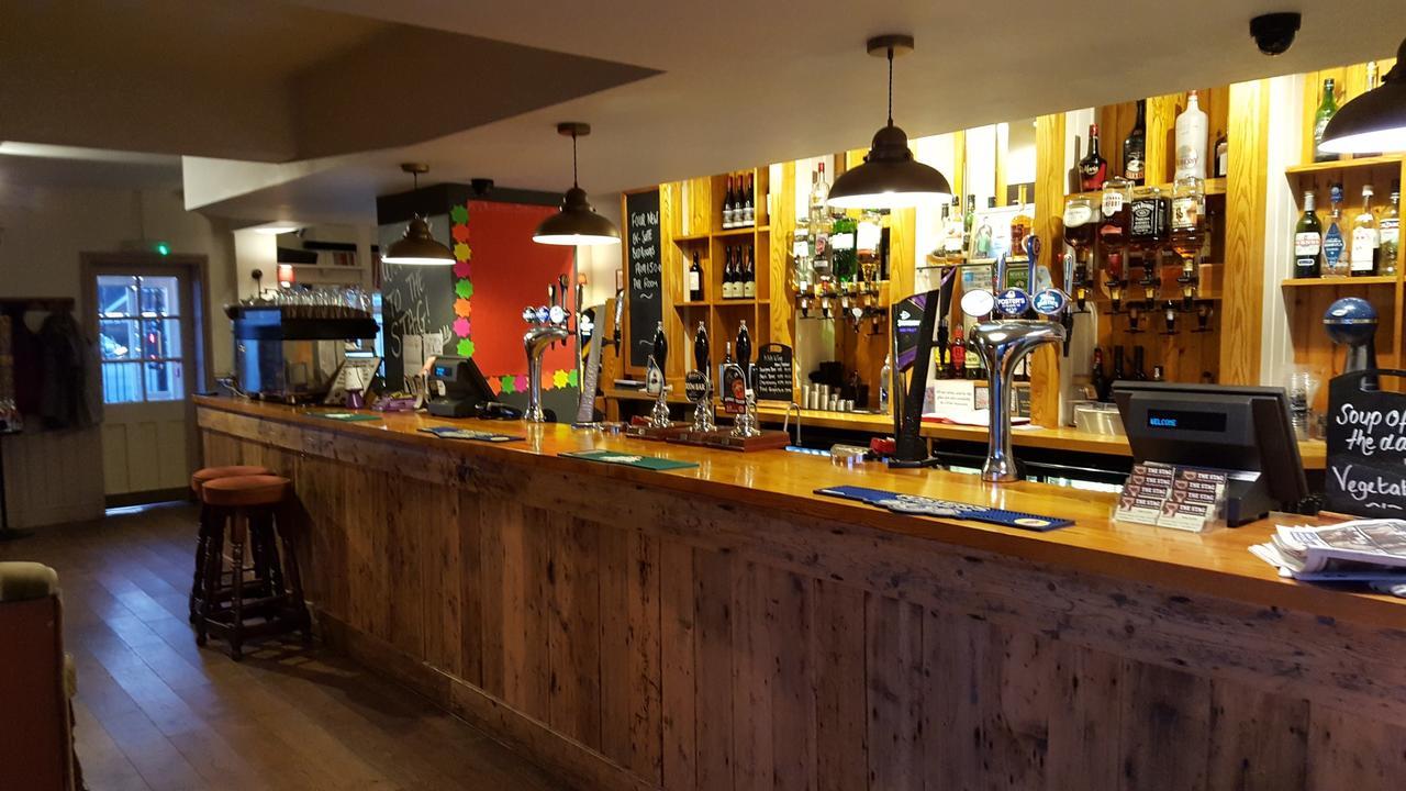 The Stag Hotel Northwood  Bagian luar foto