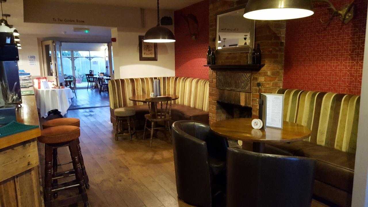 The Stag Hotel Northwood  Bagian luar foto